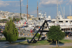 Am Eingang des Maritime Museum of Greece